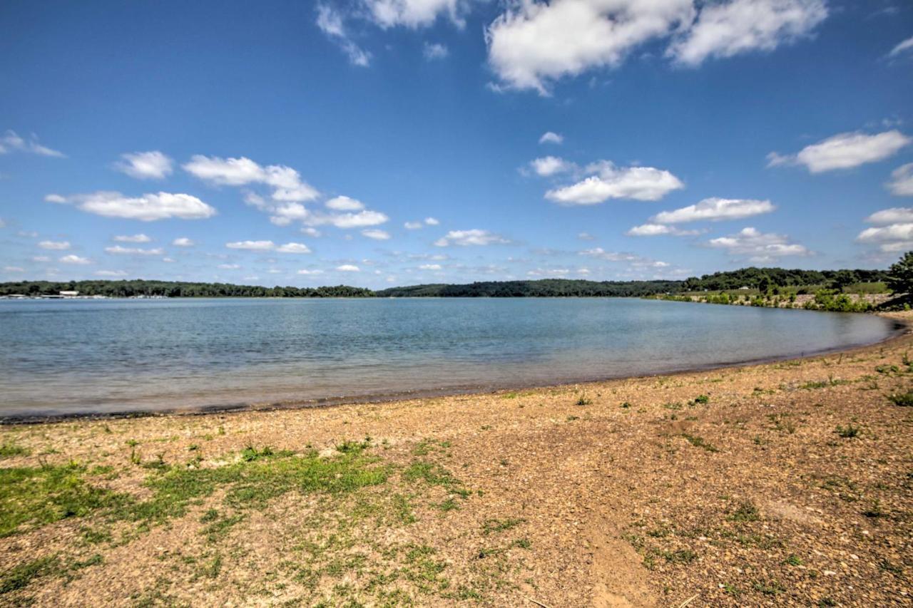 Modern Eckerty Home With Deck On Patoka Lake! Taswell Buitenkant foto