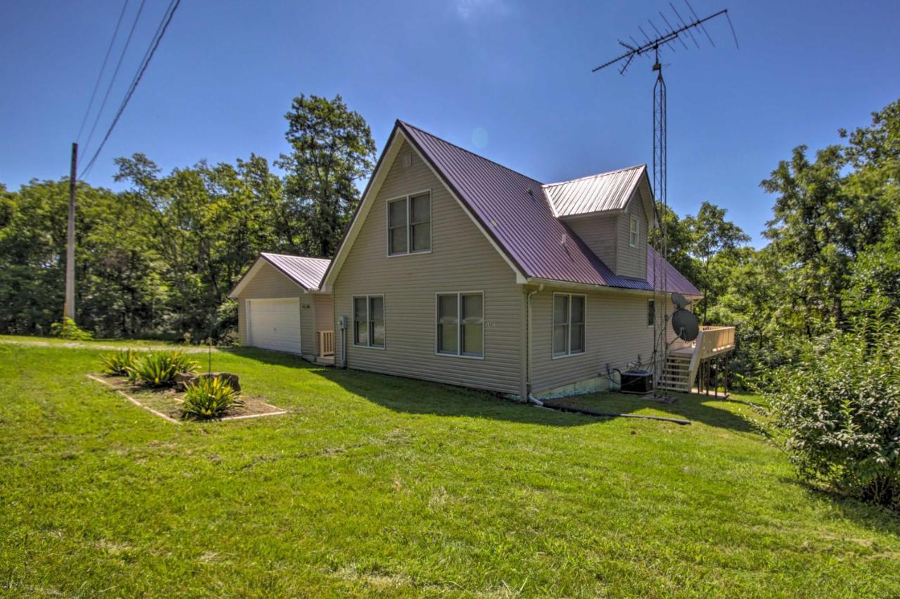 Modern Eckerty Home With Deck On Patoka Lake! Taswell Buitenkant foto