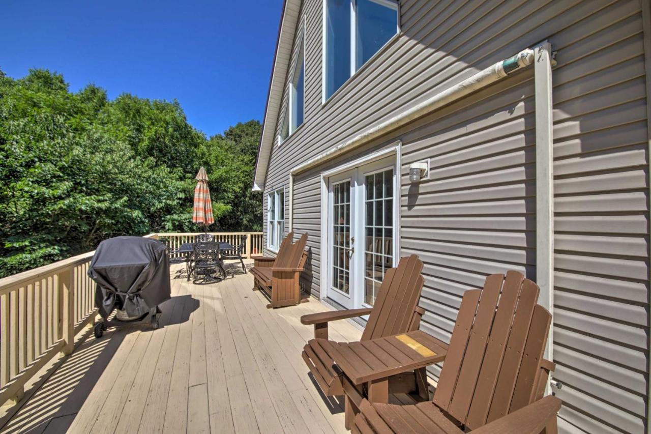 Modern Eckerty Home With Deck On Patoka Lake! Taswell Buitenkant foto