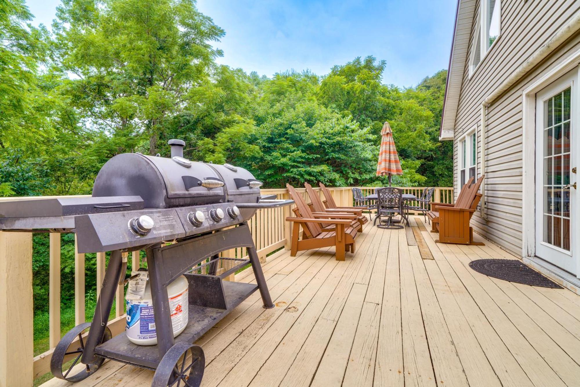 Modern Eckerty Home With Deck On Patoka Lake! Taswell Buitenkant foto